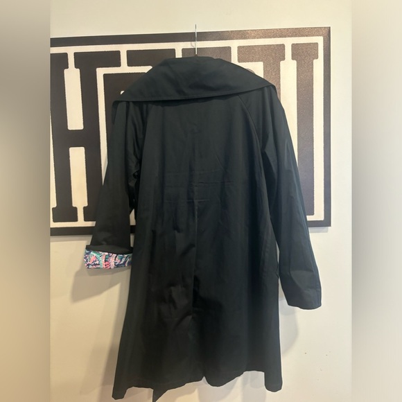 Lilly Pulitzer Trench Coat - Picture 2 of 2